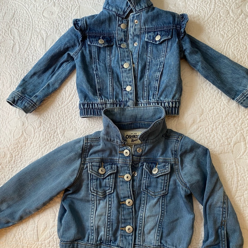 PAIR Denim 2T Toddler Girl Jean Jackets… OSH GOSH & CAT & JACK. SET!!! 🌺 NICE 🌼